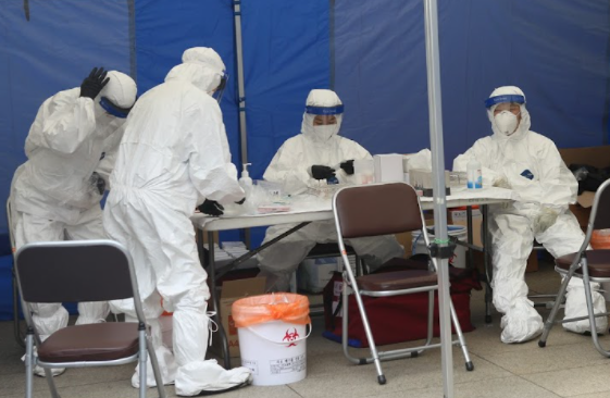 28일 0시 기준 코로나19 신규 확진자는 587명이다.