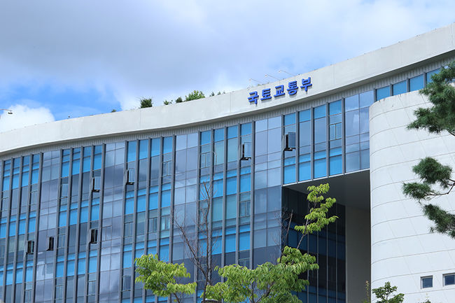 국토교통부(이하 국토부)는 2023년 지적(地籍)통계(2022년 12월 31일 기준)를 3월 30일 공표했다.