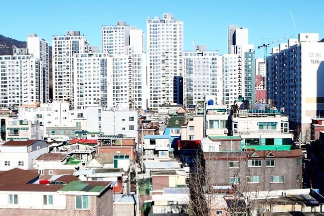 국토교통부는 9월 21일부터 전국 15개 시 · 도에서 청년과 신혼부부를 위한 매입임대주택 3차 입주자 모집을 시작한다고 밝혔다. (사진은 기사의 특정내용과 무관함)