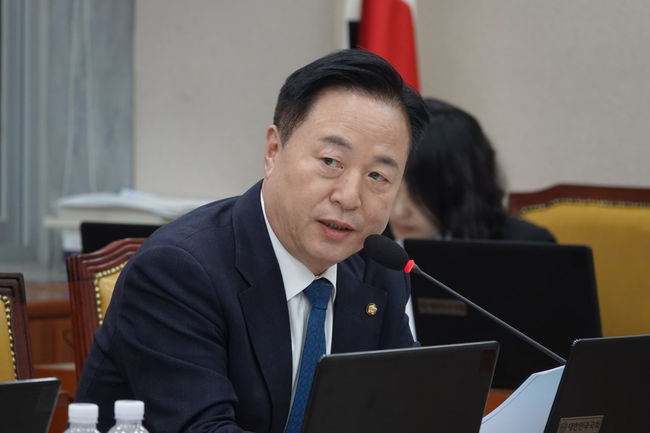 김두관 더불어민주당 의원