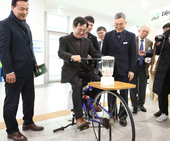 이번 대책은 탄소중립에 역행하는 중앙정부 정책의 정상화를 촉구하는 한편 일회용품 안 쓰는 생활문화를 국민 일상에 정착시키겠다는 취지에서 마련됐다.