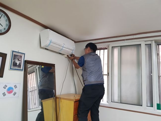 에어컨 설치 과정 사진
