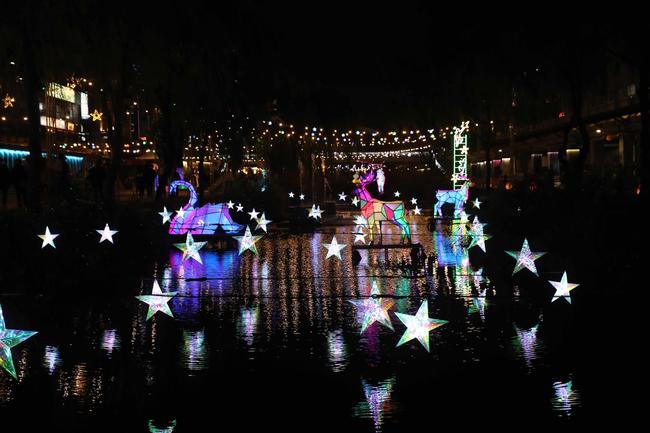 최근 관악구(구청장 박준희)의 신림역 일대가 구의 대표명소 중 하나로 재조명 받고 있다.