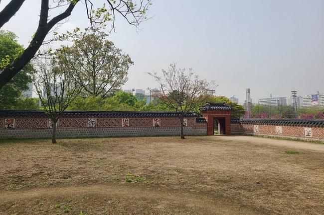 우수 개방사례 - 국립중앙박물관 전통마당