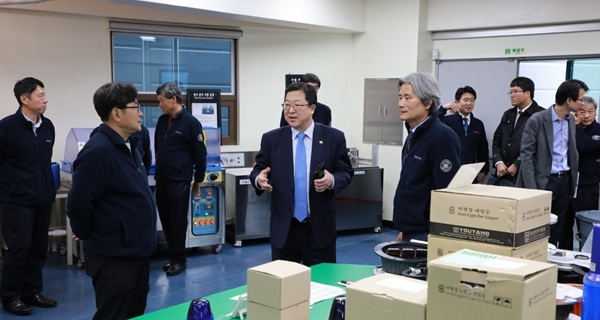 조달청장, 해외조달시장 수출 유망기업 ‘현장방문’ 자료사진