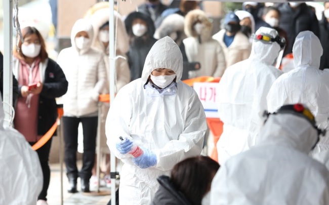 29일 0시 기준 코로나 신규 확진자는 2124명이다.