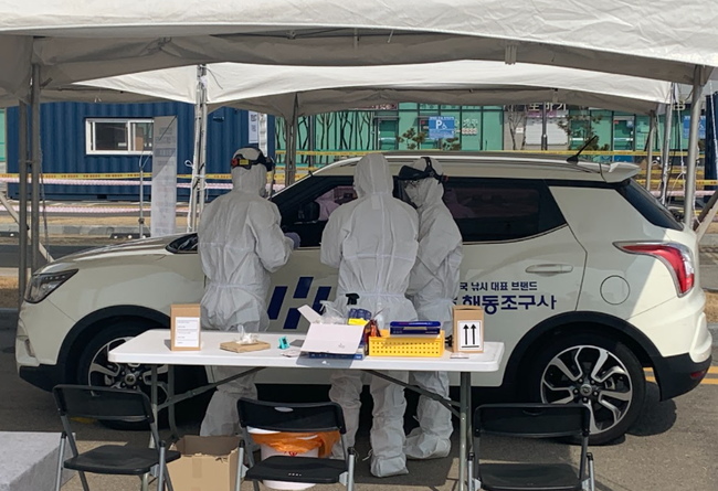 25일 0시 기준 코로나 신규 확진자는 1190명이다.