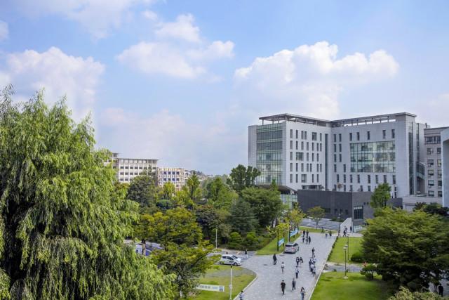 사이버한국외국어대학교가 2024학년도 2학기 신 · 편입학 입학지원자 및 관심자를 대상으로 입학설명회를 개최한다