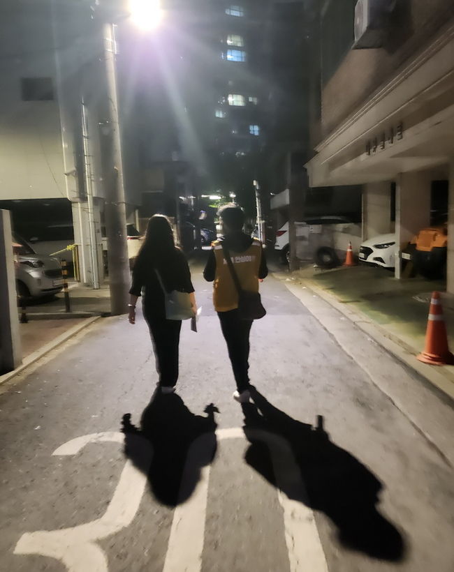 안심귀가 스카우트 귀가 지원 활동 모습