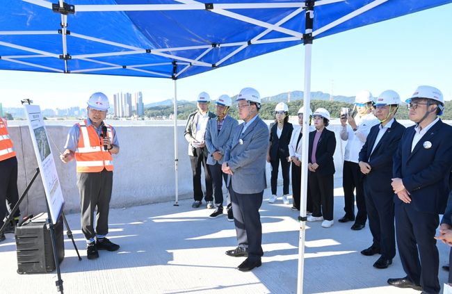 강수현 양주시장 수도권제2순환고속도로(파주-양주) 공사 현장 방문ⵈ 추진 현황 점검