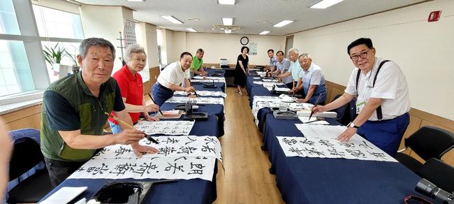 강화군, `2년제 학비 전액 무료` 노인대학 인기몰이