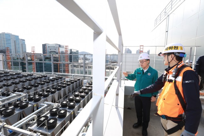 금천구는 해빙기 취약 시설에 대한 안전사고를 예방하기 위해 안전 점검을 강화한다고 밝혔다.